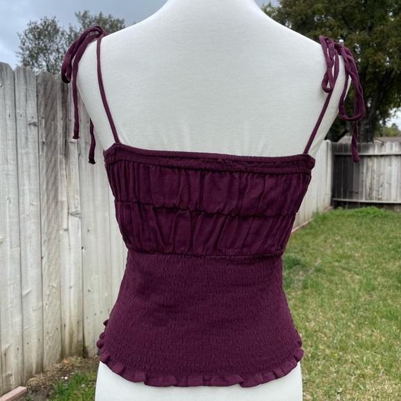 Kendall & Kylie shoulder tie tank top - Picture 4 of 6